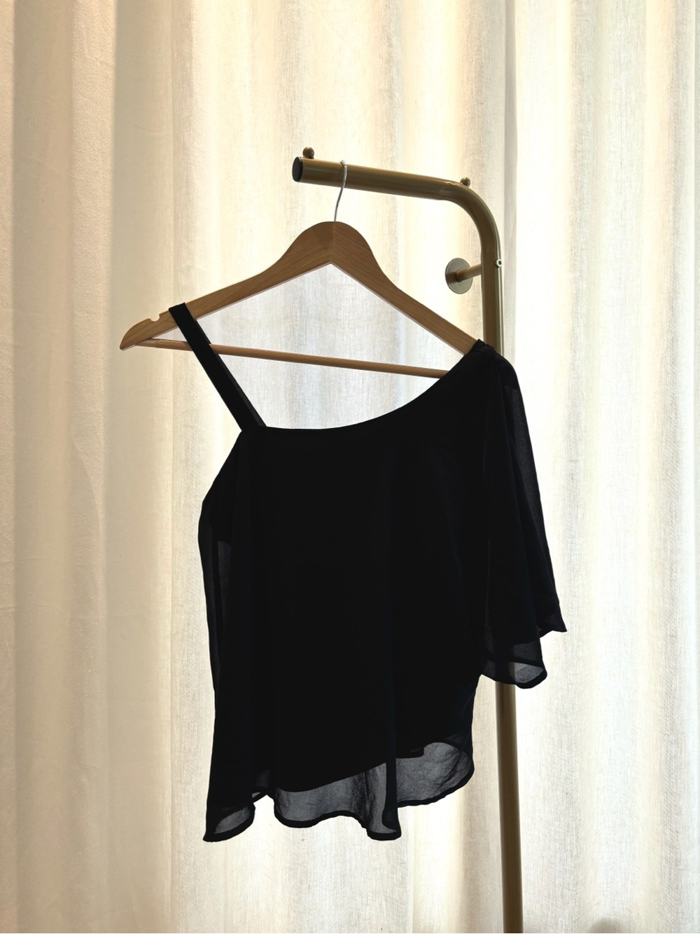 naked zebra Black One-Shoulder Blouse Like New Size S